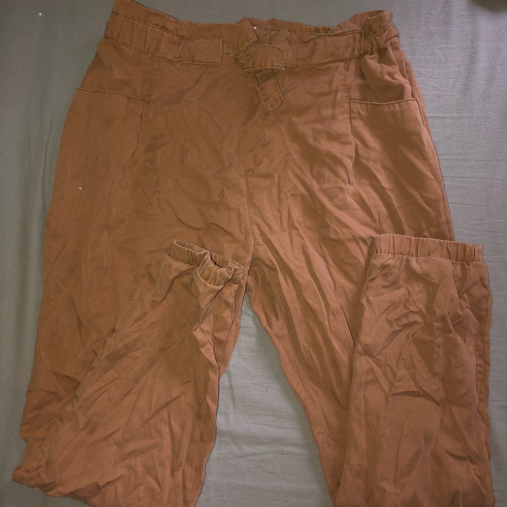 Cropped pants